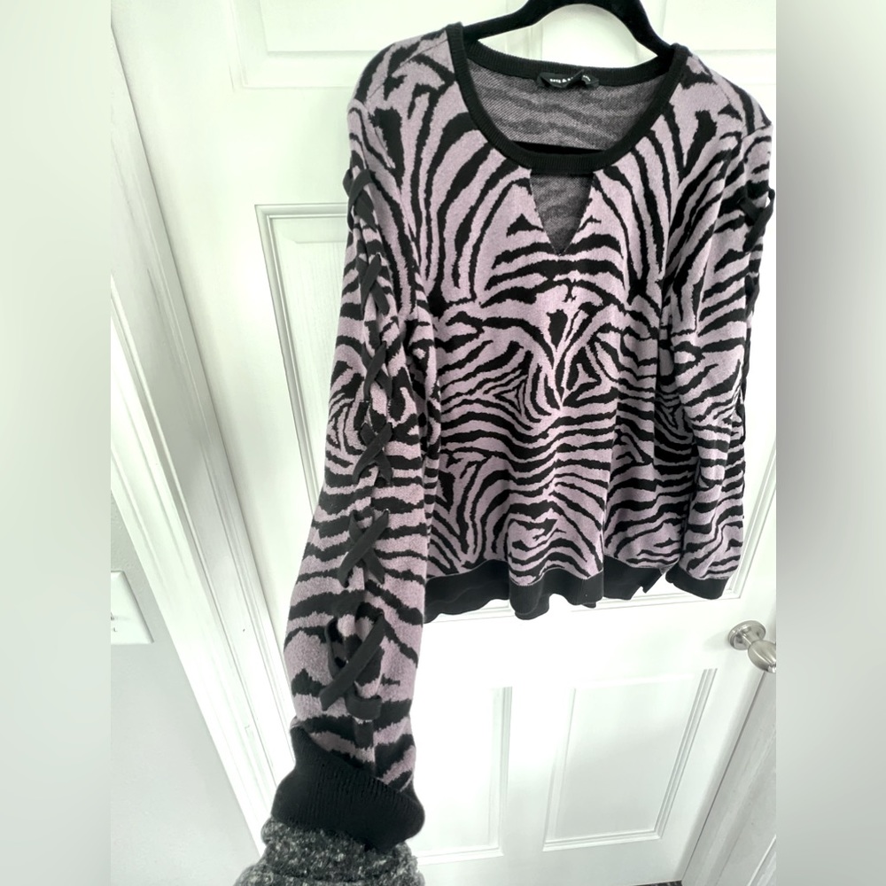 Zebra print Rock Republic Sweater XXL
